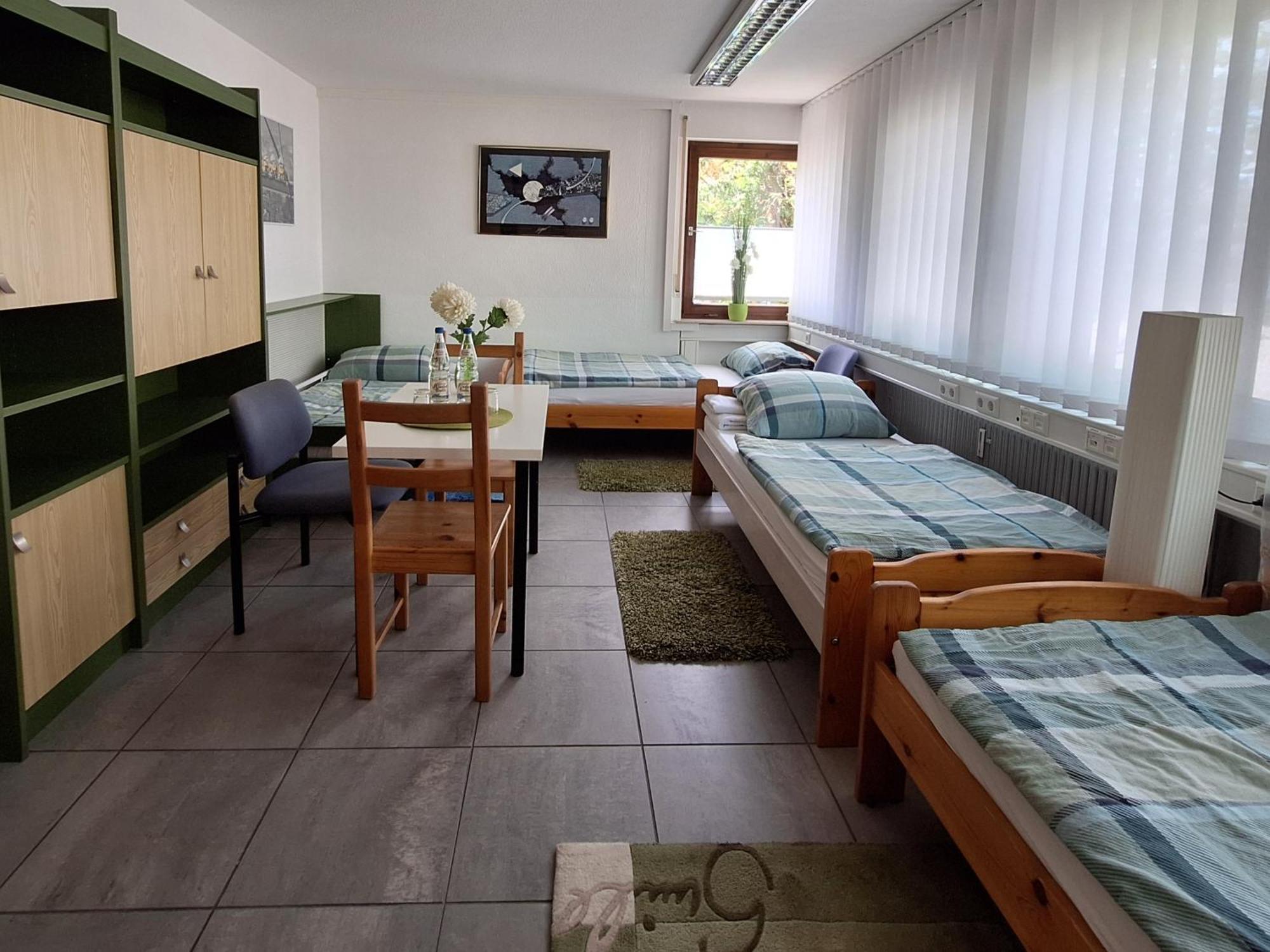 Pension Beim Kastell Зульц-ам-Неккар Номер фото